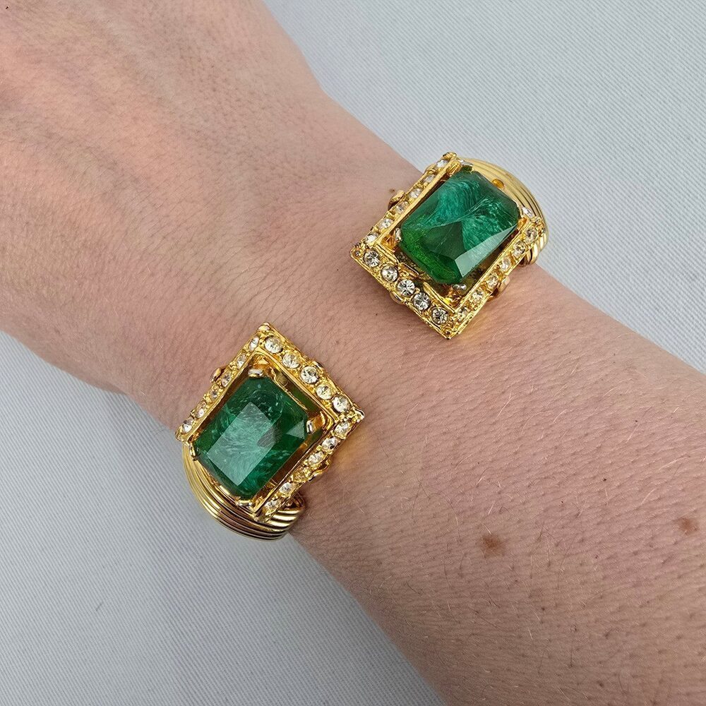 Vintage Green Square Stone Gold Tone Cuff Bracelet